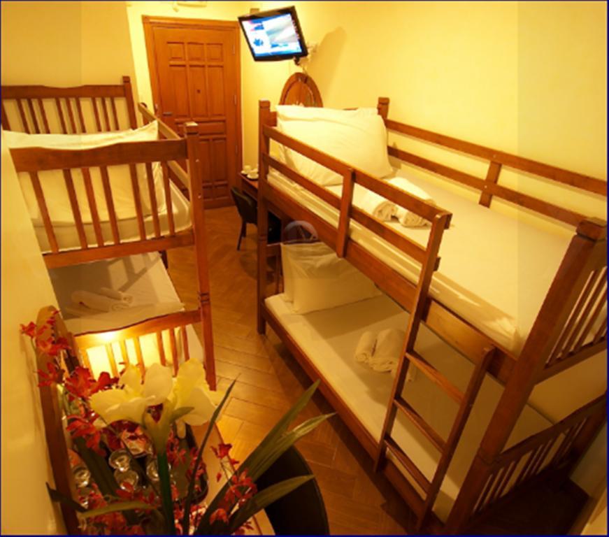 Avitel Hotel Makati City Szoba fotó
