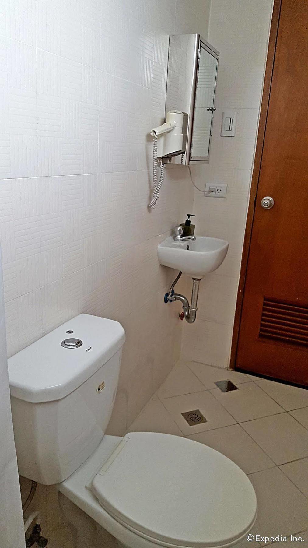 Avitel Hotel Makati City Kültér fotó