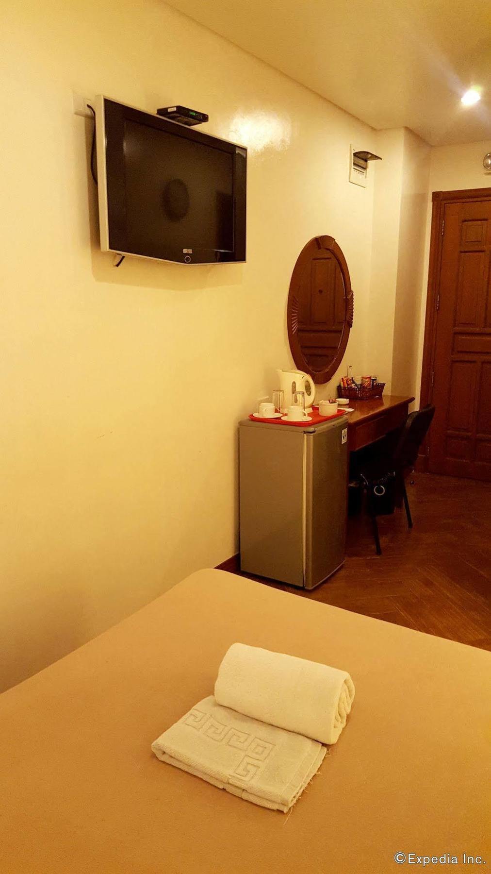 Avitel Hotel Makati City Kültér fotó